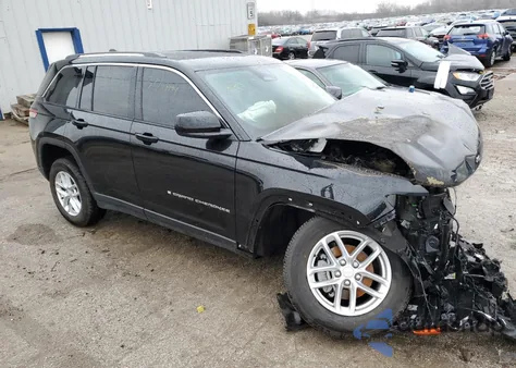 2023 Jeep Grand Cherokee Laredo из США, поврежденный, VIN 1C4RJHAG0PC570670